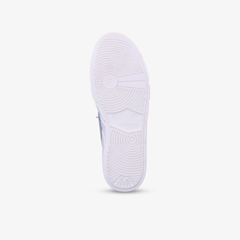 Hochwertige weiße Sohle für optimalen Halt und Komfort bei sportlichen Aktivitäten.