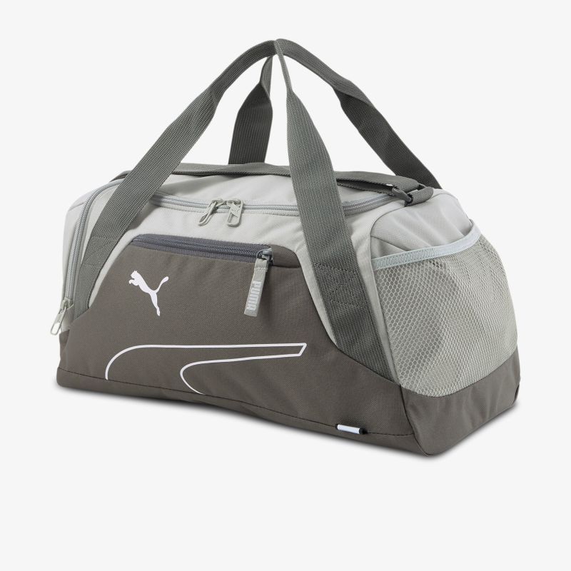 Geräumige graue Sporttasche mit robusten Trägern und mehreren Fächern für optimale Organisation