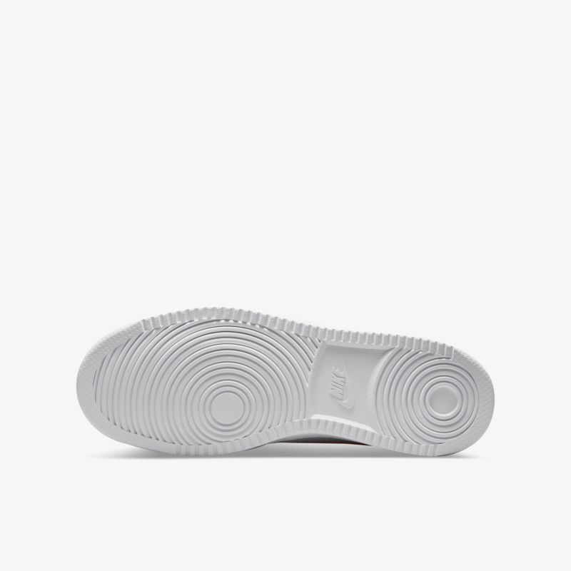 Rutschfeste Sohle für optimalen Halt und Komfort, langlebig und strapazierfähig in stylischem Design.