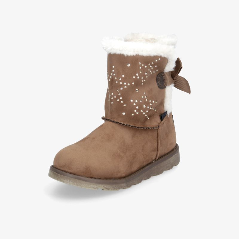 Brauner Winterstiefel mit Plüschfutter und dekorativen Details, perfekt für kalte Tage.