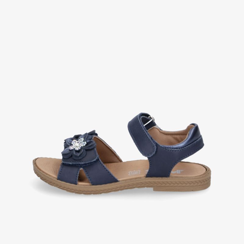 Blaue Sandale mit Blumendetail und Klettverschluss, ideal für Komfort und Stil im Sommer.