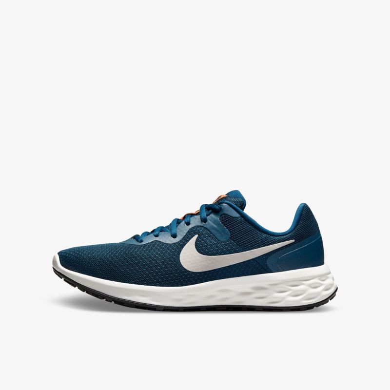 Bequemer blauer Nike Laufschuh mit hervorragender Dämpfung und stilvollem Design für optimalen Laufkomfort.