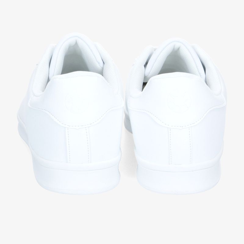 Elegante weiße Sneakers für maximalen Komfort und zeitlosen Stil bei jedem Anlass.