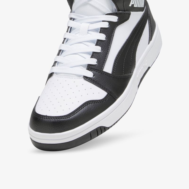 Moderner Puma Sneaker in Schwarz-Weiß mit sportlichem Design und hohem Tragekomfort