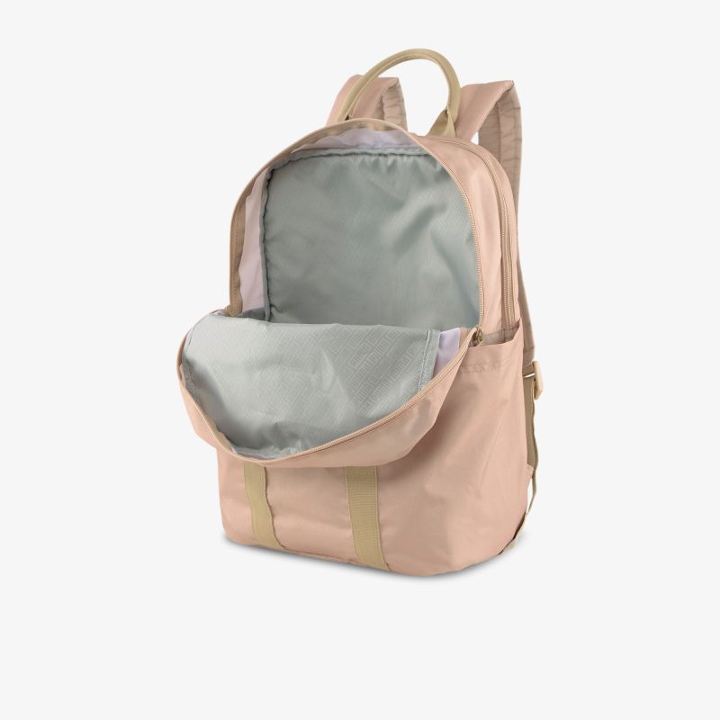 Eleganter Rucksack in Beige mit geräumigem Hauptfach und gepolsterten Trägern für hohen Tragekomfort.