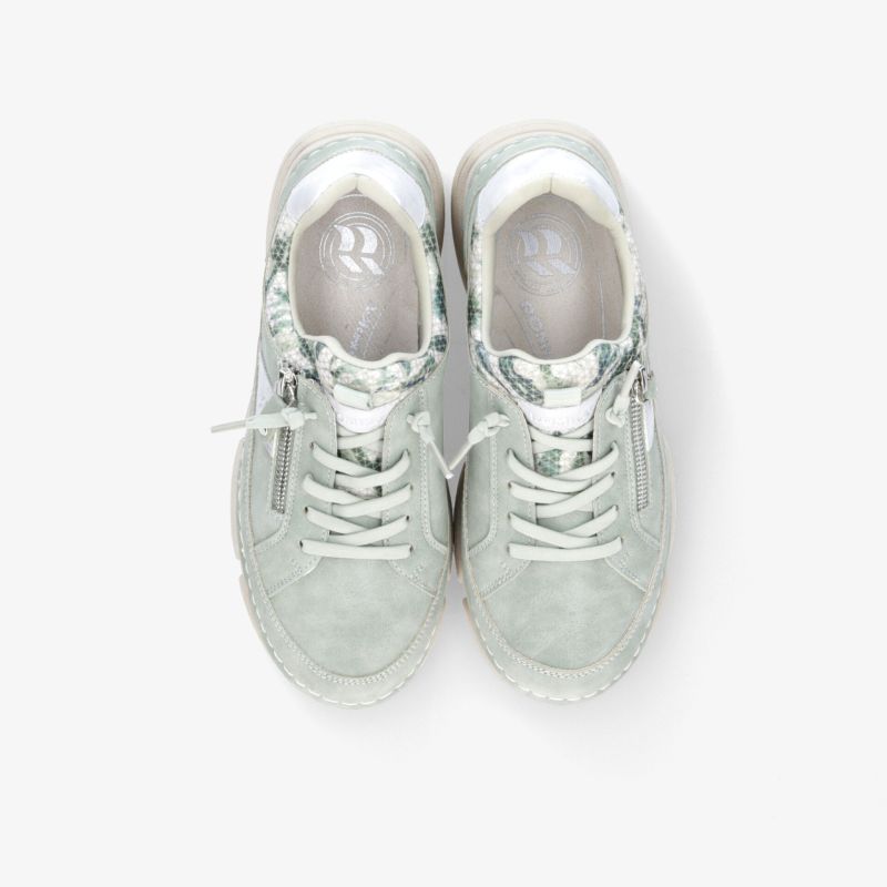 Hochwertige, bequeme und sportliche Sneaker im Paar mit schnürsenkeln, modernem Design und robuster Verarbeitung
