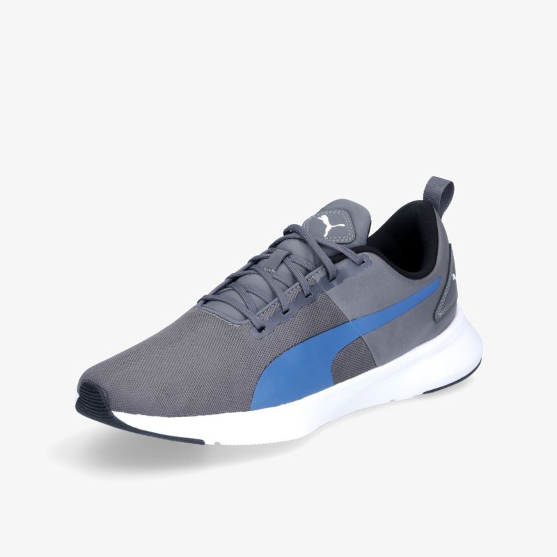 Moderner grauer Sneaker mit blauem Akzent und komfortabler Sohle für Sport und Freizeit.