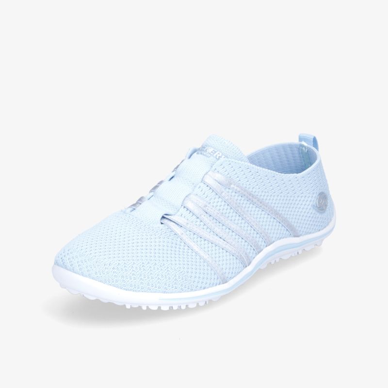 Leichter, sportlicher Sneaker in Weiß mit flexibler, rutschfester Sohle und atmungsaktivem Material.