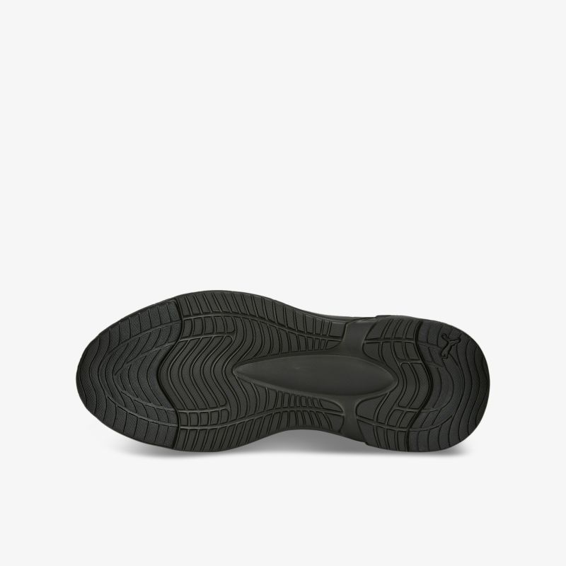 Rutschfeste und langlebige Sohle für optimalen Halt bei jedem Schritt.