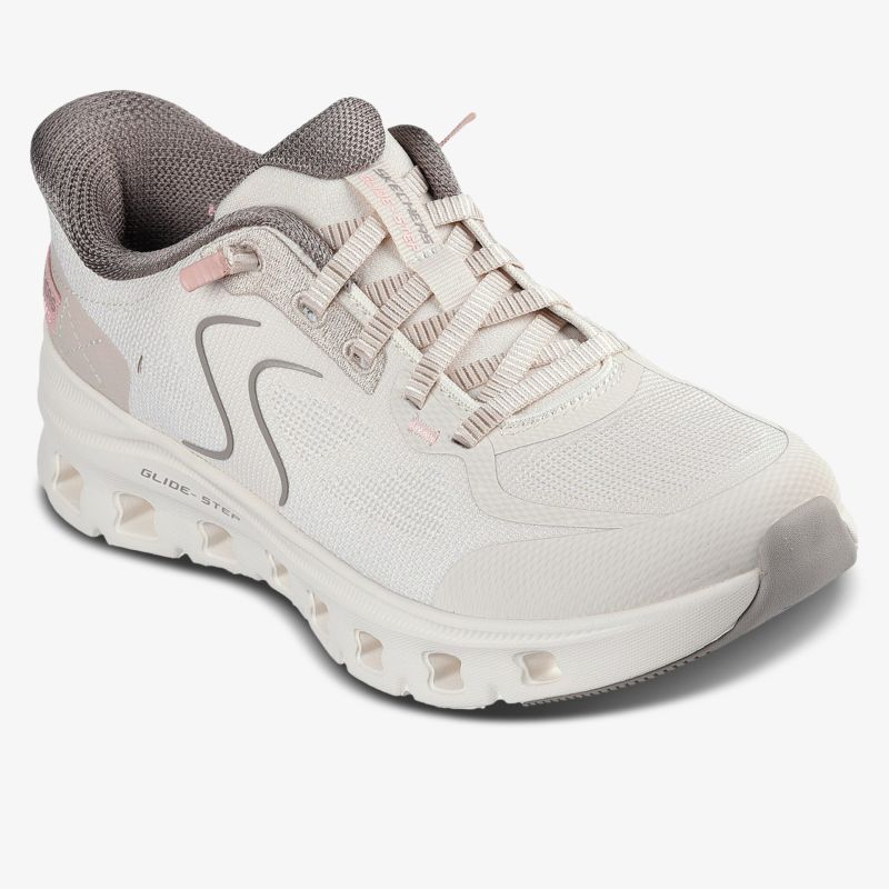 Leichter Sneaker mit atmungsaktivem Material, gepolsterter Innensohle und robustem Sohlenprofil für hohen Tragekomfort