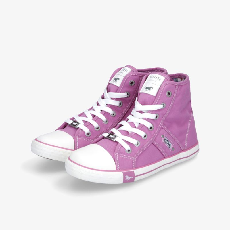 Lila High-Top Sneaker mit weißen Schnürsenkeln und robuster Gummisohle, modisch und komfortabel
