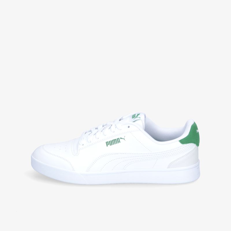 Moderner weißer Sneaker mit grünem Detail, ideal für sportliche und lässige Outfits. Bequemer und vielseitiger Schuh.