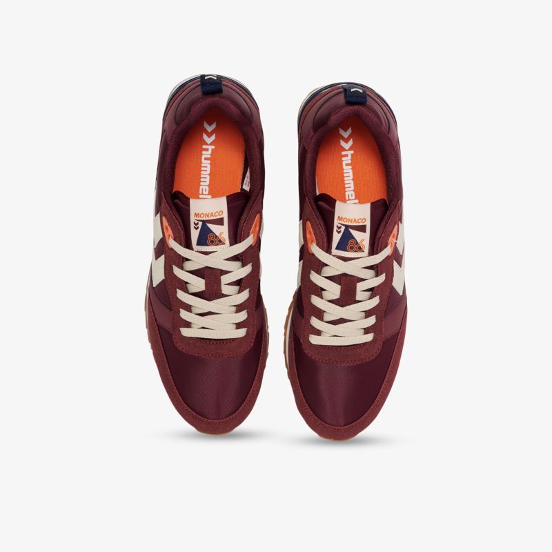 Moderner Sneaker in elegantem Design mit auffälligen Farbeffekten und komfortabler Passform