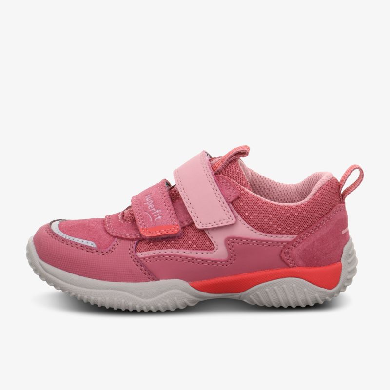 Pink Slip-On Sportschuh mit Klettverschluss, ideal für aktive Tage und sicheren Halt auf jedem Untergrund.