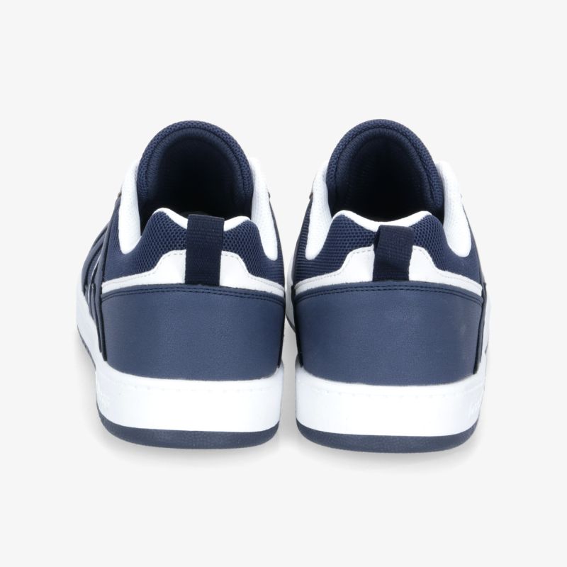 Rückansicht von sportlich-modernen Sneakern in Blau und Weiß, die Stil und Komfort vereinen.