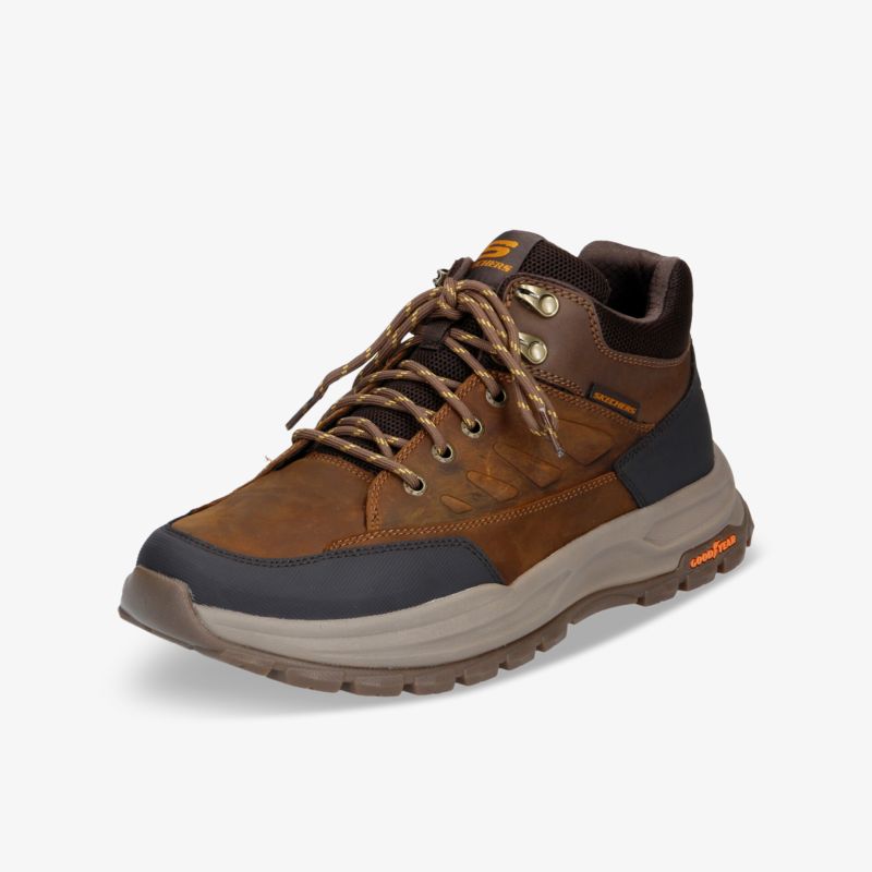 Robuster brauner Outdoor-Schuh aus Leder mit bequemem Tragekomfort und wasserfester, rutschfester Sohle.