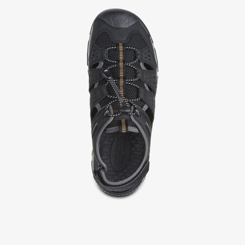 Robuster Schuh mit sportlichem Design und optimaler Belüftung für aktive Freizeitgestaltungen.