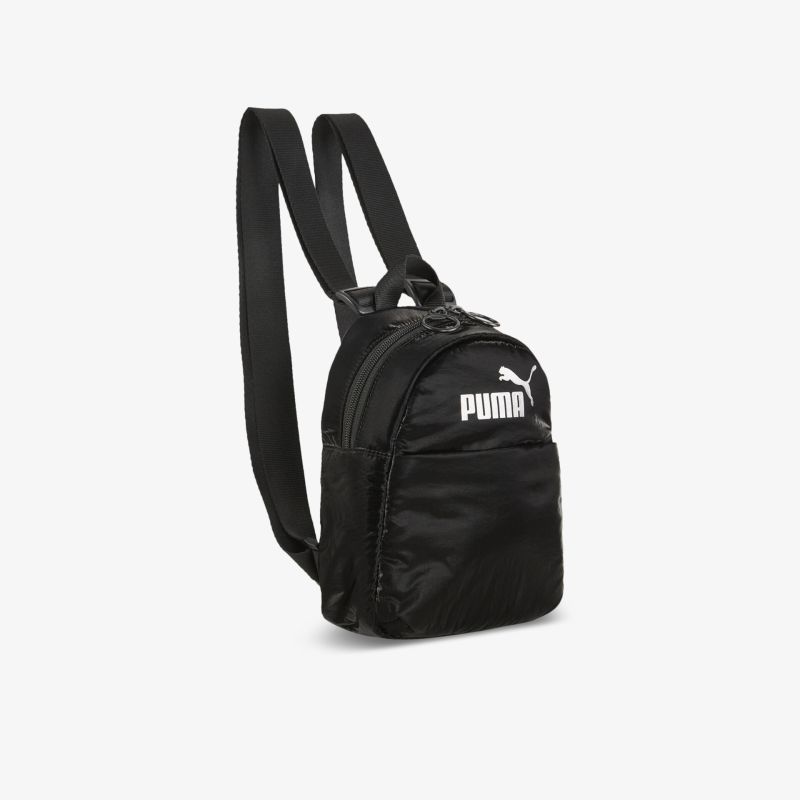 Kompakter schwarzer Puma Rucksack mit verstellbaren Trägern und praktischem Stauraum für den täglichen Gebrauch