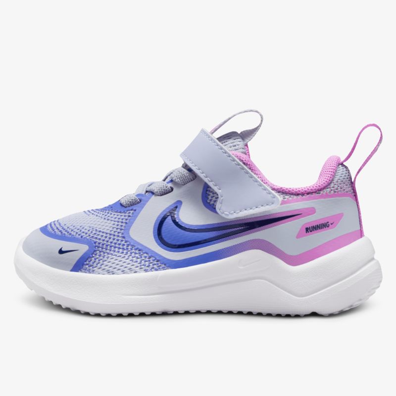 Moderner, bequemer Sneaker mit stylischem Design und hoher Strapazierfähigkeit