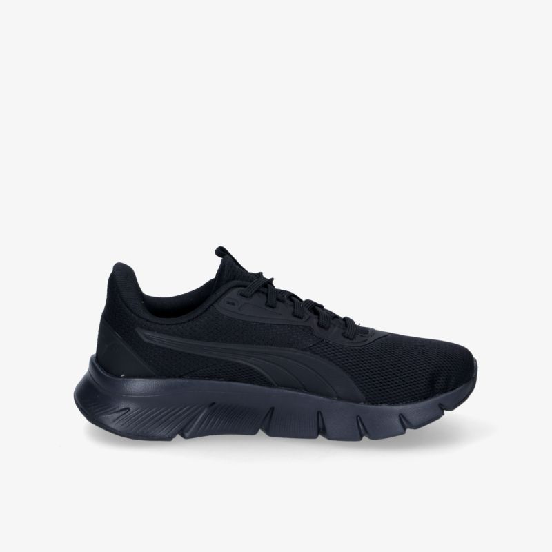 Moderner leichter Sportschuh in Schwarz mit flexibler, rutschfester Sohle und atmungsaktivem Material