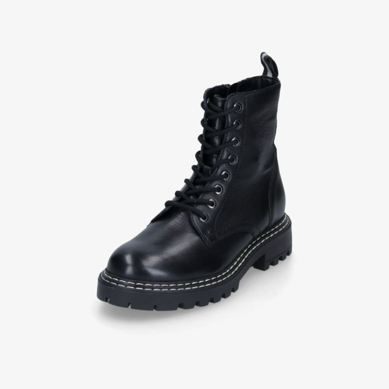 Schwarzer robuster Lederstiefel mit rutschfester Sohle und bequemer Polsterung für optimalen Tragekomfort