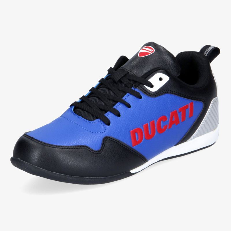 Blauer Sneaker mit schwarzem Akzent und markantem Logo für sportlichen Look und optimalen Komfort