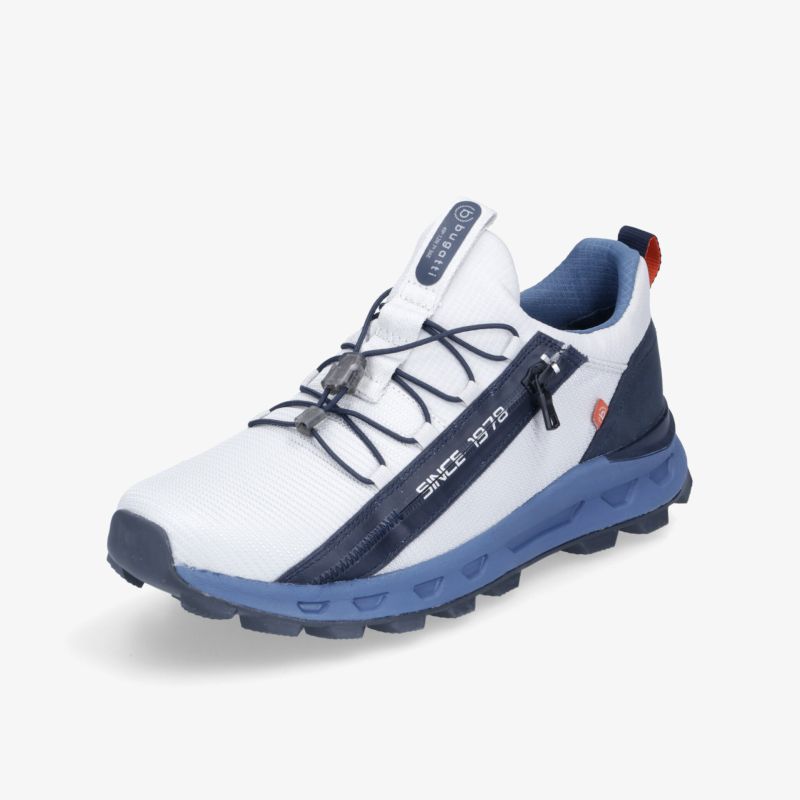 Moderner Sneaker in Weiß und Blau mit robuster Sohle und innovativem Schnürsystem für optimalen Komfort.