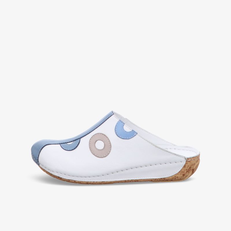Bequemer, stilvoller Clog mit ergonomischem Fußbett und rutschfester Sohle im modernen Design.