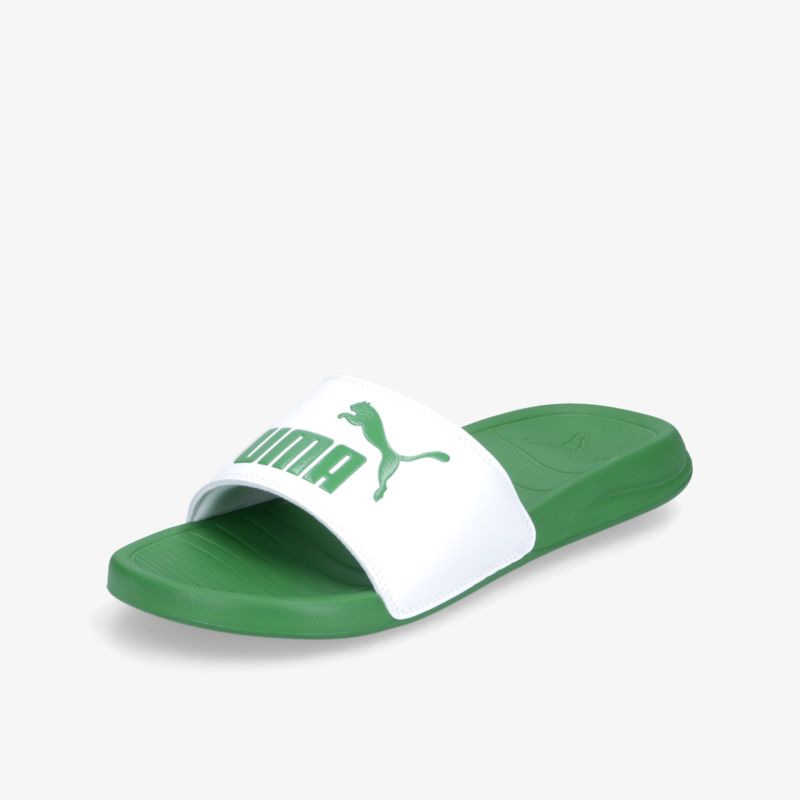 Grüne modische Sandale mit bequemem Fußbett und rutschfester Sohle für vielseitige Freizeitaktivitäten.