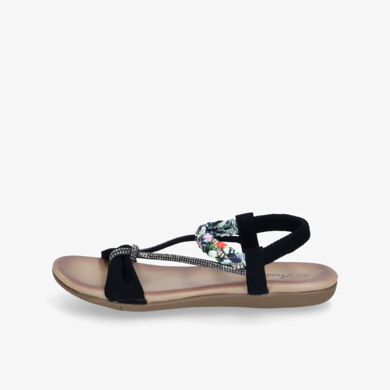Leichte und bequeme Sandale mit flexibler Sohle und modischem Design, ideal für den Alltag