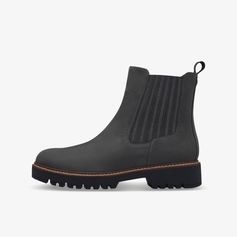 Schwarzer Chelsea Boot mit elastischen Seiteneinsätzen und profilierter rutschfester Sohle, robuste Verarbeitung