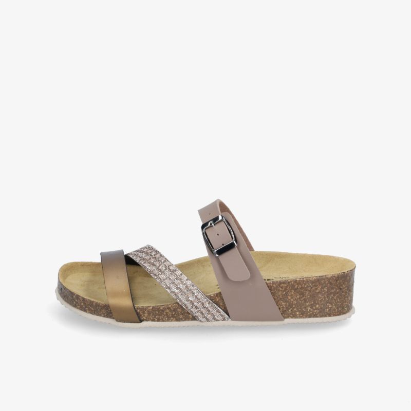 Elegante Sandale mit verstellbarem Riemen und bequemer Korksohle für höchsten Komfort und Stil im Alltag.