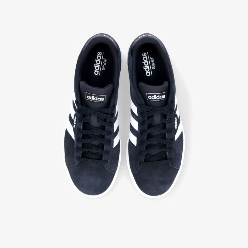 Schwarze Adidas Sneaker mit weißen Streifen für sportlichen und stilvollen Auftritt.