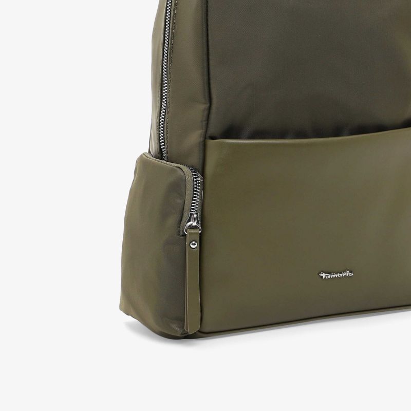 Olivgrüner Rucksack mit eleganter Oberfläche und praktischem, vielseitigem Design ideal für den urbanen Alltag.