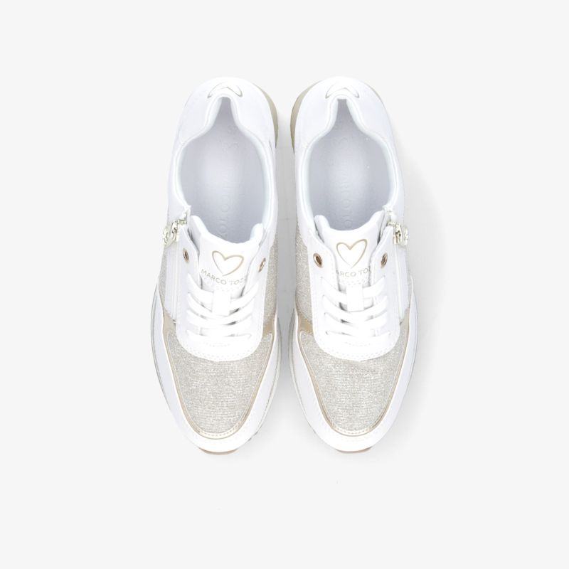 Elegante weiße Turnschuhe mit stilvollem Design und bequemer Passform für den täglichen Gebrauch.