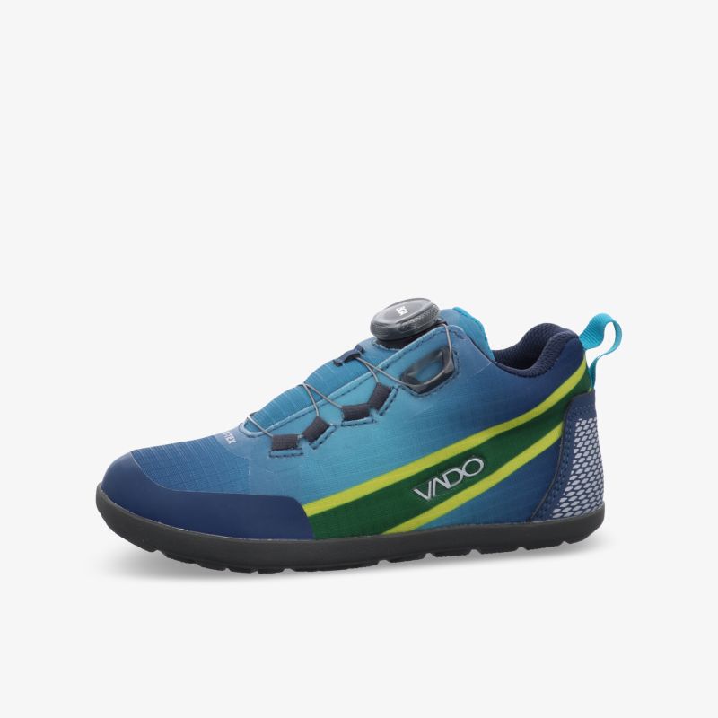 Bequemer, strapazierfähiger Sneaker in Blau mit atmungsaktivem Material und verstellbarem Verschluss.