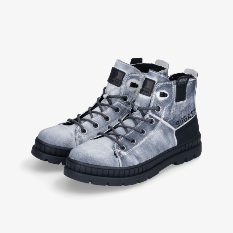 Moderne graue Stiefel mit Schnürung und rutschfester Sohle, ideal für einen urbanen Look.
