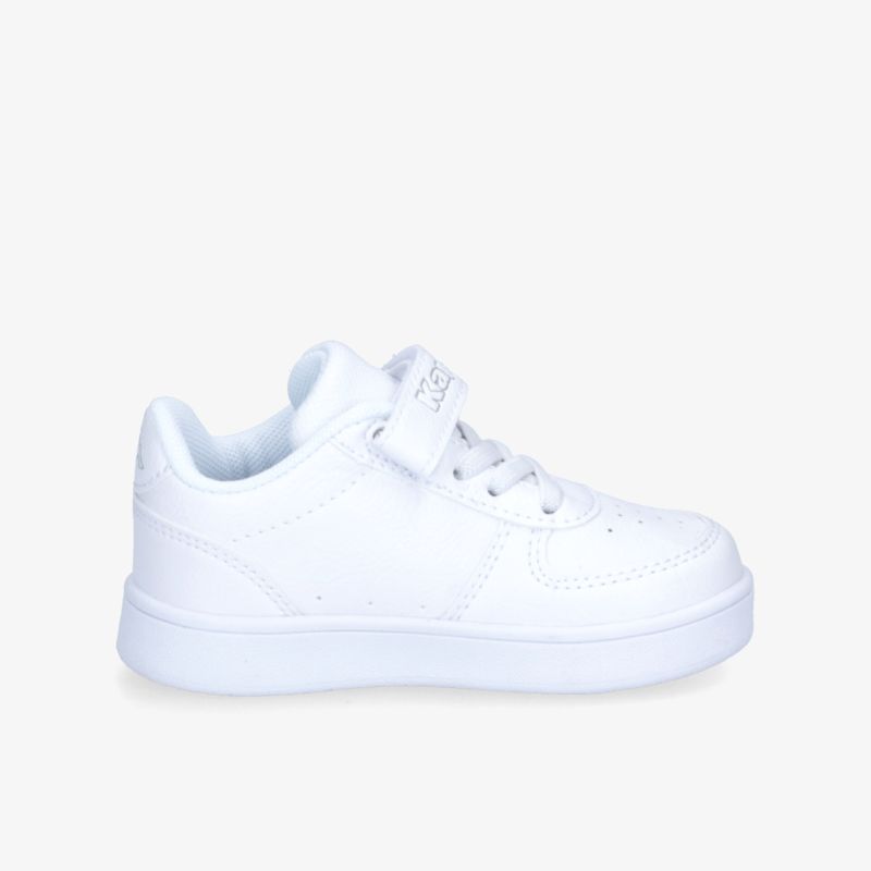 Moderner weißer Sneaker mit Klettverschluss, ideal für vielseitige Einsätze und höchsten Tragekomfort.