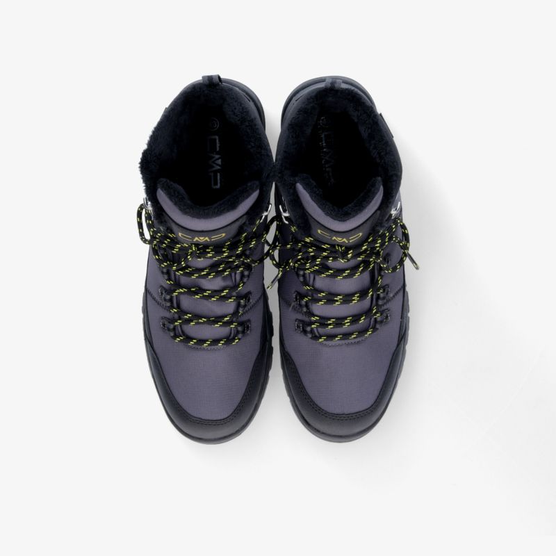 Robuste und wasserdichte Wanderstiefel mit isolierendem Innenfutter und rutschfester Sohle für maximalen Komfort.