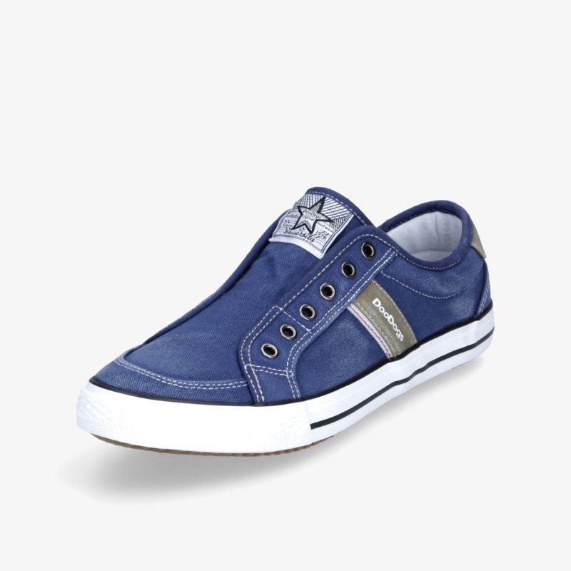 Bequemer und robuster Freizeitschuh mit rutschfester Sohle und modischem Design in Blau