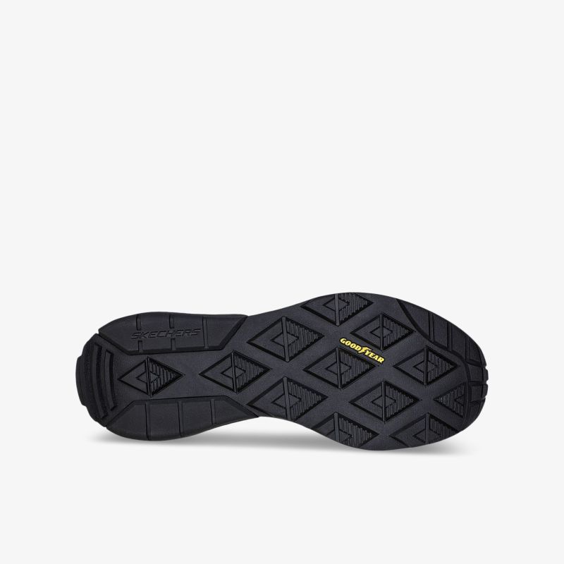 Schuhsohle mit rutschfestem Profil, ideal für sicheren Halt auf unterschiedlichen Untergründen.