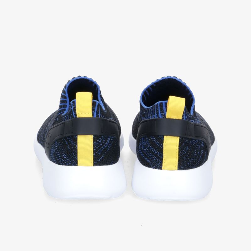 Moderne blaue Sneaker mit gelbem Akzent und weißer Sohle, ideal für Freizeit und Alltag.