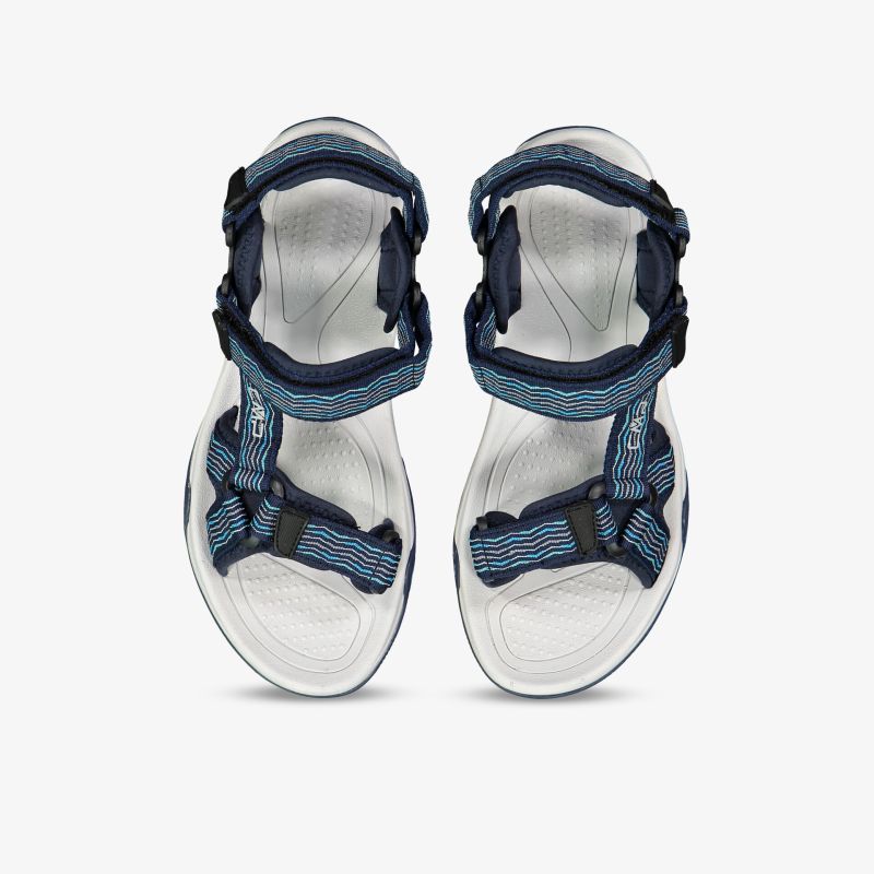 Komfortable Outdoor-Sandalen mit verstellbaren Riemen und gepolsterter Sohle für optimalen Halt und Atmungsaktivität.