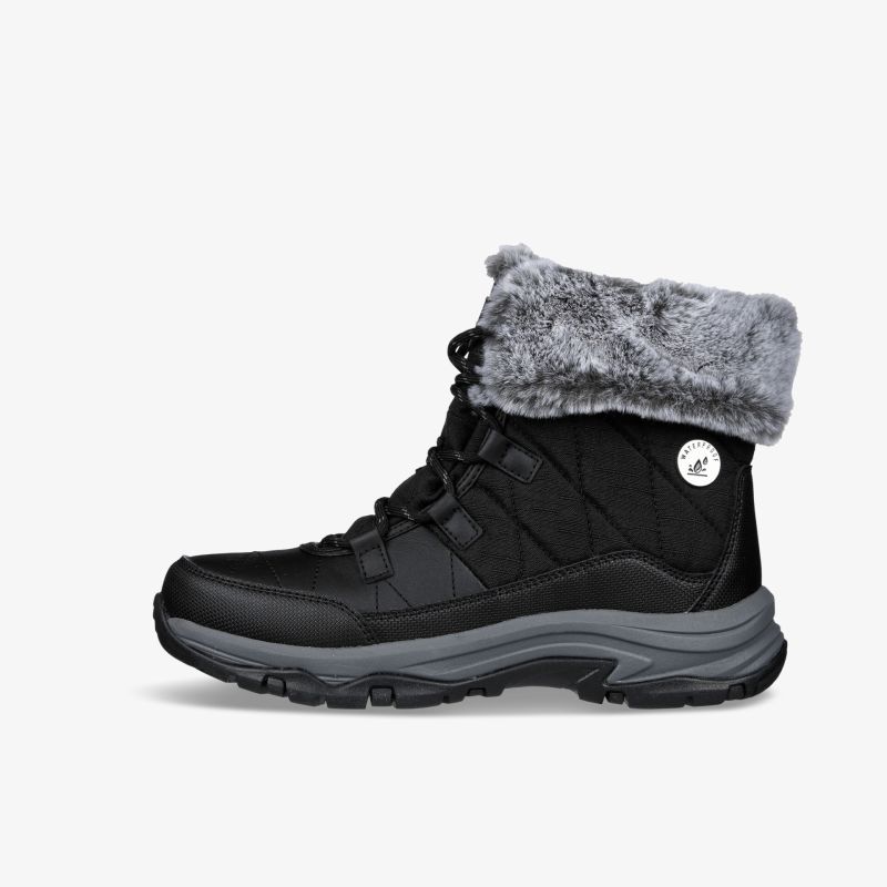 Stilvolle und funktionale Winterstiefel mit Fellbesatz, ideal für kalte Temperaturen und sicheres Auftreten.