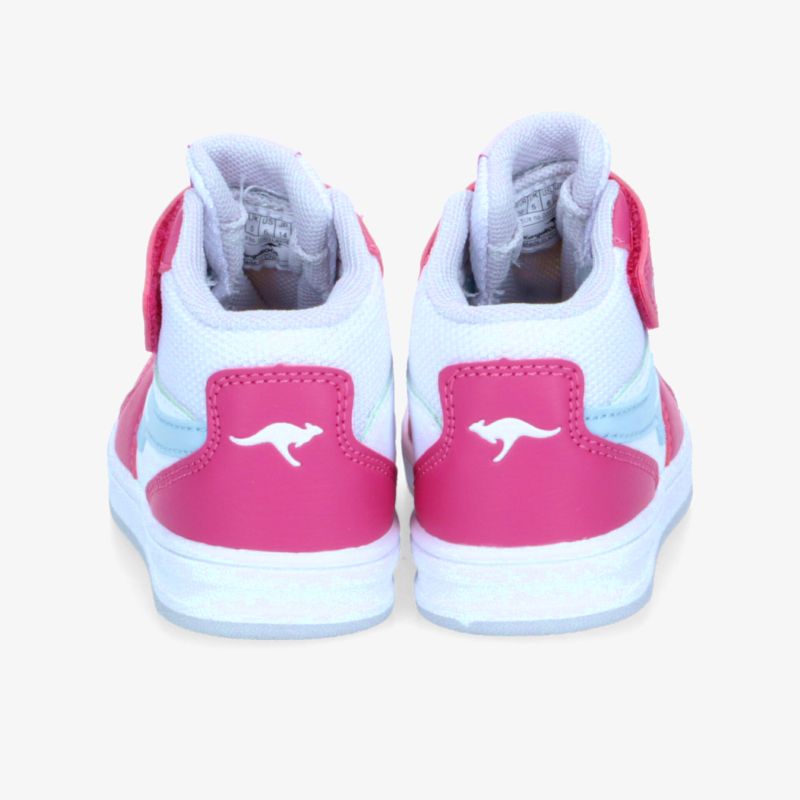 Knöchelhohe Sneaker in Weiß und Pink mit gepolstertem Schaft und auffälligem Logodesign von hinten