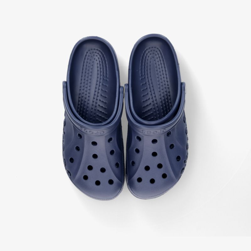 robuste und leichte Schuhe mit atmungsaktiven Löchern, komfortabel und vielseitig einsetzbar