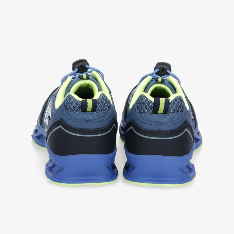 Blaue Sneakers mit leuchtenden Akzenten, modernes Design, robuster Halt, ideal für sportliche Aktivitäten.