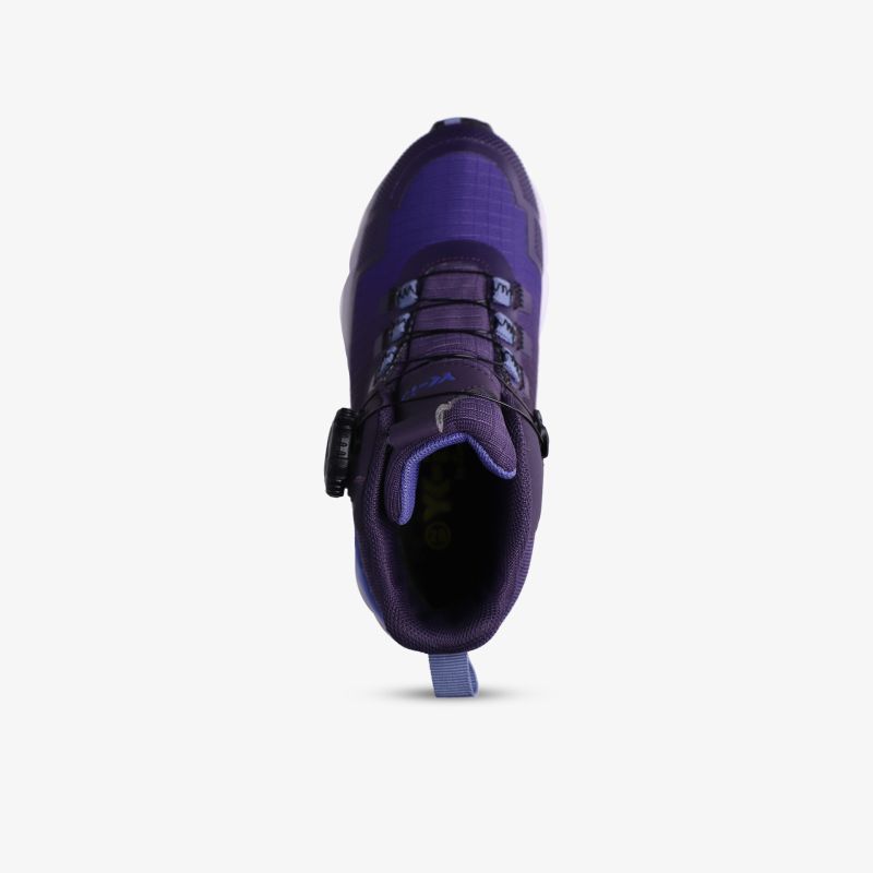Lila Sneaker mit komfortabler Passform und modernem Design für Sport und Freizeit