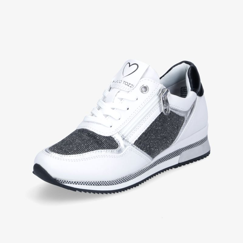 Moderner Sneaker mit kombiniertem Textil- und Lederdesign, ideal für Freizeitaktivitäten.