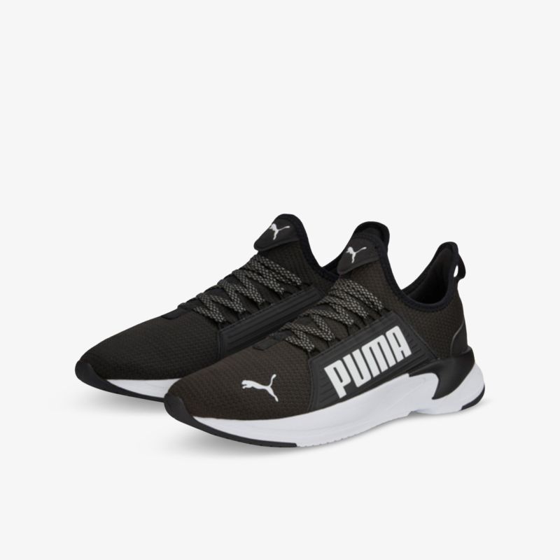 Stylische schwarze Sneakers mit weißem Logo für maximalen Tragekomfort und modernen Look.